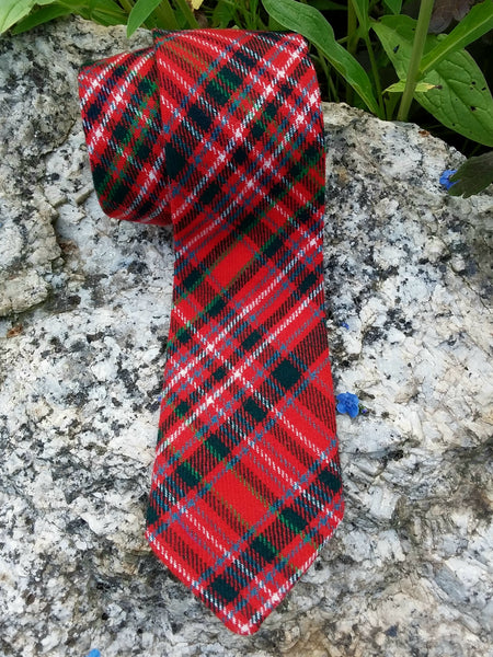 Necktie ~100% Wool Clan