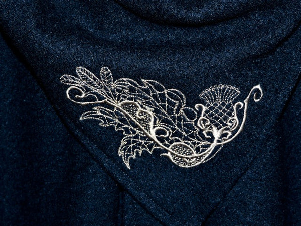 Wee Purse - Lace Thistle