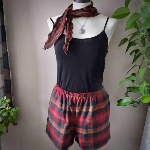 Casual Shorts - Women