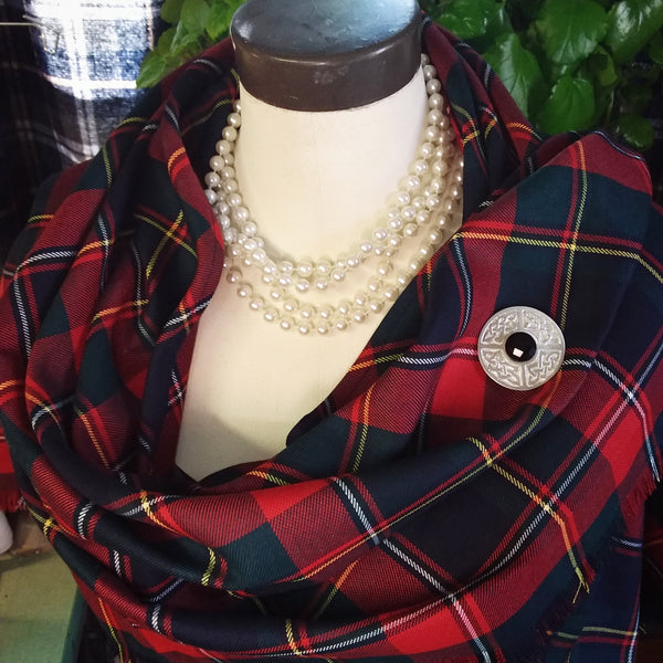 Full Shawl~Twill Weave Tartan Suiting