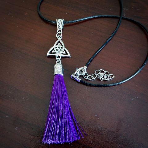 Celtic Tassel (choose colour)