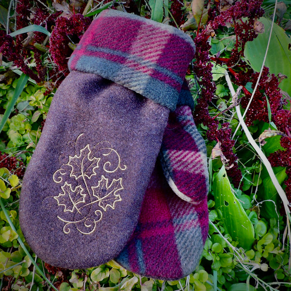 Embroidered Fleece Mittens~Maple Leaf Tartan