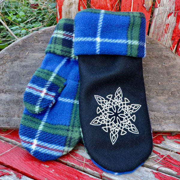 Celtic Snowflake Mittens with Fleece