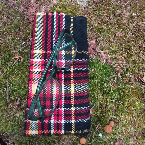 Eyeglass Sleeve~Clan & Speciality Tartan